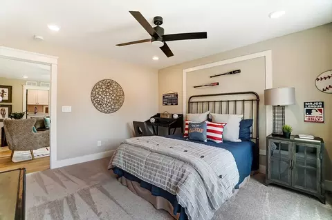 Bedroom - 215 Silk Oak Dr, Moncks Corner, SC 29461 photo 7 of 15