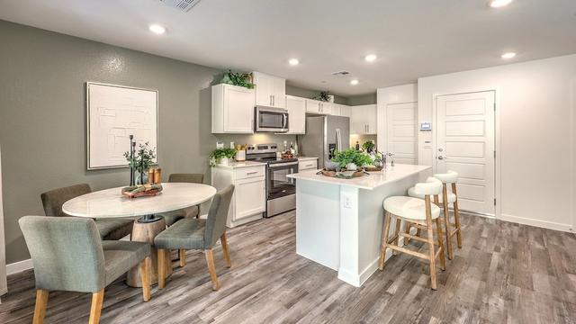 9877 Maple Pass Ave, Las Vegas, NV 89178