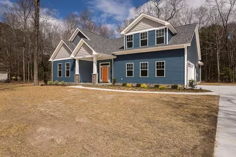 Exterior - 234 Hall Rd, Hampton, VA 23664 photo 11 of 22