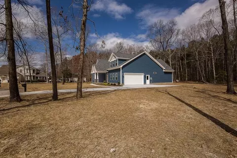 Exterior - 234 Hall Rd, Hampton, VA 23664 photo 16 of 22