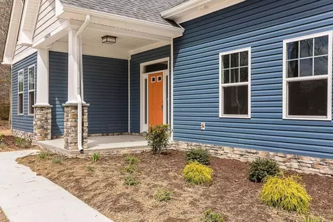 Exterior - 234 Hall Rd, Hampton, VA 23664 photo 10 of 22