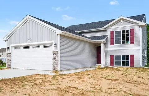 71372 Embassy Rd, Edwardsburg, MI 49112