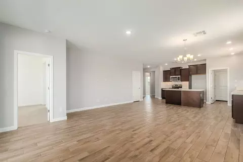 Living - 1254 E Ridgerock Loop, Casa Grande, AZ 85122 photo 2 of 5