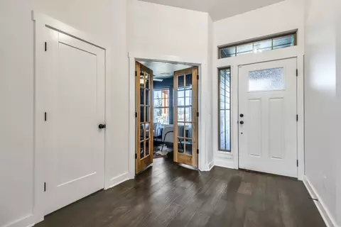 Entry Way - 16140 Tall Grass Dr, Moore, OK 73170 photo 1 of 3