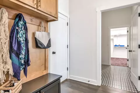 Entry Way - 16140 Tall Grass Dr, Moore, OK 73170 photo 2 of 3