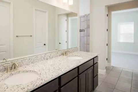 Bath - 10206 Pearson Ave, Orlando, FL 32827 photo 1 of 4