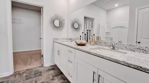 Bath - 23 Powell Pl, Byhalia, MS 38611 photo 1 of 8