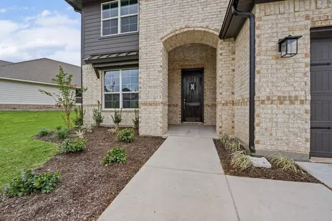 Entry Way - 1205 Colca Dr, Springtown, TX 76082 photo 1 of 6