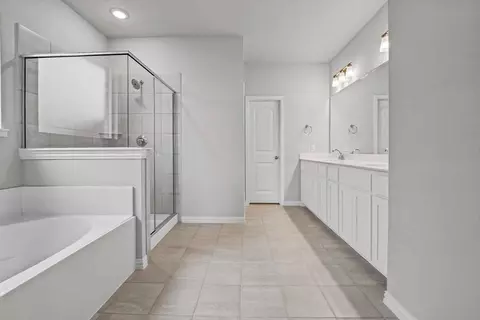 Entry Way - 1205 Colca Dr, Springtown, TX 76082 photo 3 of 6