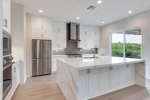 Kitchen - 6536 Canyon Oaks, Simi Valley, CA 93063 photo 1 of 7