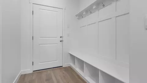 Entry Way - 718 N 1600 E, Salem, UT 84653 photo 2 of 7