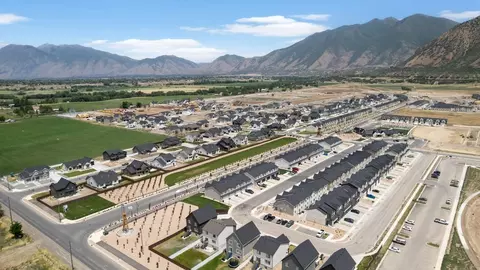 View/Area - 718 N 1600 E, Salem, UT 84653 photo 6 of 18