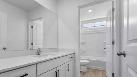 Bath - 718 N 1600 E, Salem, UT 84653 photo 1 of 7