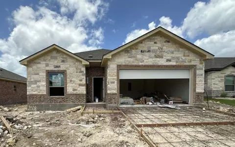 2008 Yarrow, Temple, TX 76502