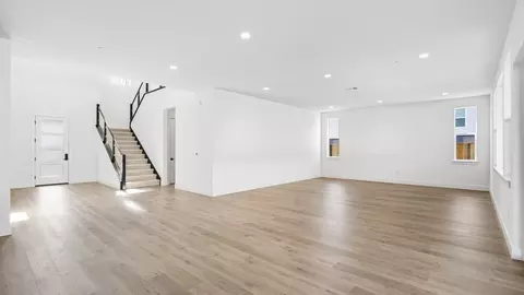 Living - 1637 Wren Ct, Dublin, CA 94568 photo 1 of 5