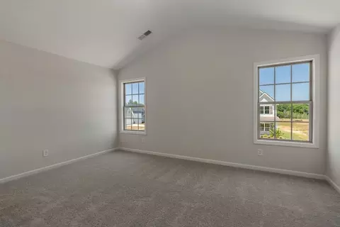 Bedroom - 426 Lakeview Way, Lagrange, GA 30241 photo 4 of 5