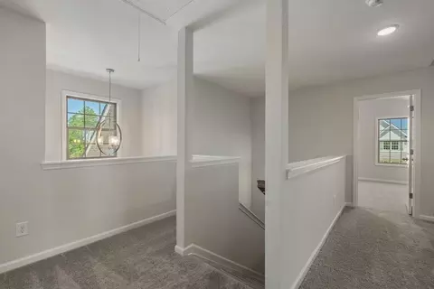 Entry Way - 426 Lakeview Way, Lagrange, GA 30241 photo 3 of 4