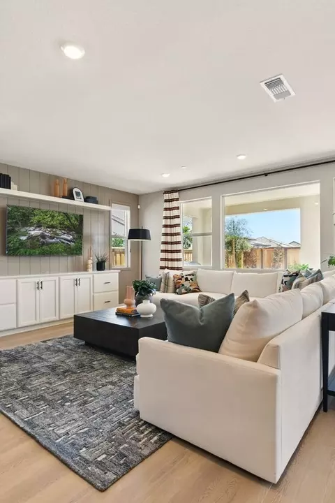 Living - 1838 S Romesh St, Mountain House, CA 95391 photo 5 of 10