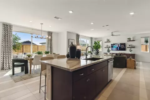 Kitchen - 1838 S Romesh St, Mountain House, CA 95391 photo 16 of 19