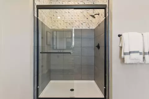 Bath - 1838 S Romesh St, Mountain House, CA 95391 photo 8 of 12