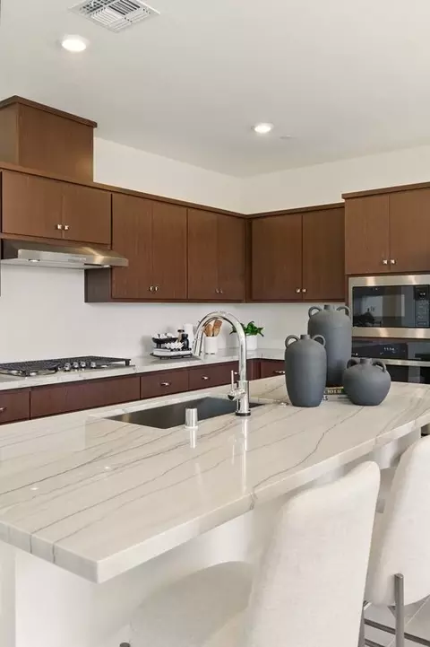 Kitchen - 1838 S Romesh St, Mountain House, CA 95391 photo 14 of 19