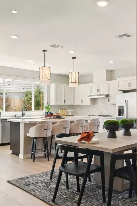 Kitchen - 1838 S Romesh St, Mountain House, CA 95391 photo 10 of 19