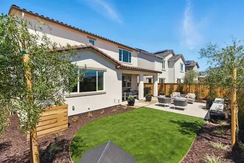 Exterior - 1838 S Romesh St, Mountain House, CA 95391 photo 7 of 27