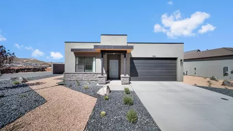 1425 S Lost Springs Dr, Washington, UT 84780