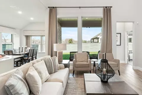 Living - 301 River Meadows Ln, Argyle, TX 76226 photo 2 of 3