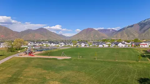 View/Area - 2451 W Aurora Ave, Mapleton, UT 84664 photo 8 of 10
