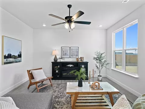 Living - Ivy And Aberdeen Avenue, Carl Junction, MO 64834 photo 2 of 12