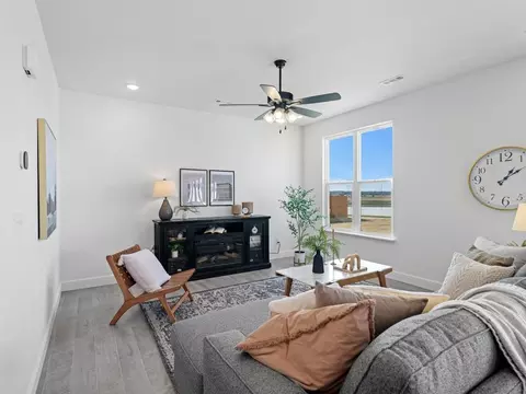 Living - Ivy And Aberdeen Avenue, Carl Junction, MO 64834 photo 3 of 12