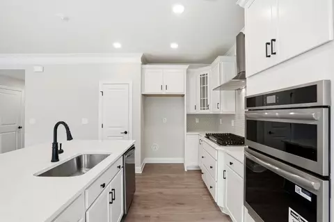 Kitchen - 5100 Courthouse Rd, Chesterfield, VA 23832 photo 2 of 4