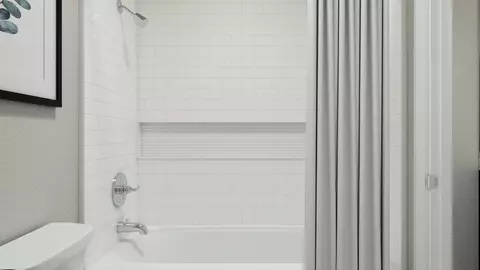 Bath - 11210 Katzer Pl, Converse, TX 78109 photo 4 of 5