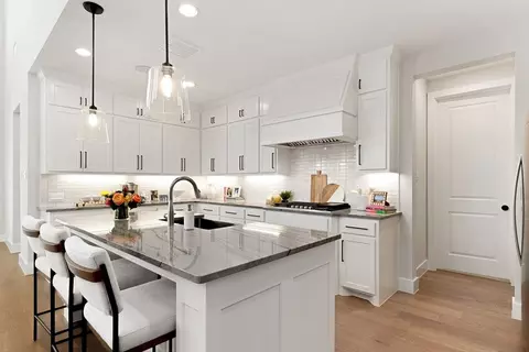 Kitchen - 2101 Baxter Rd, Celina, TX 75009 photo 4 of 9