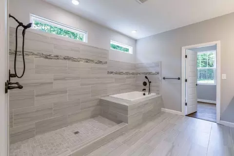 Bath - Undisclosed, Chesapeake, VA 23322 photo 2 of 8