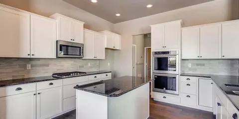Kitchen - 16630 Timbercrest Dr, Monument, CO 80132 photo 4 of 5