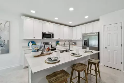 Kitchen - 13718 Chestnut Ridge Dr, Hudson, FL 34669 photo 3 of 3