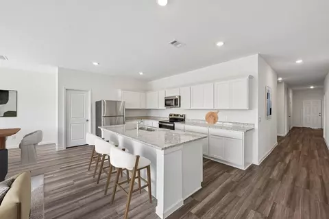 Kitchen - 10858 Curving Creek Loop, Parrish, FL 34219 photo 1 of 3