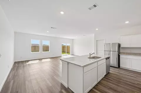 Living - 10858 Curving Creek Loop, Parrish, FL 34219 photo 1 of 5