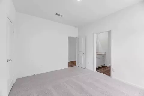 Bedroom - 10858 Curving Creek Loop, Parrish, FL 34219 photo 2 of 5