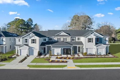 Exterior - 10508 Brookside Reserve Rd, Raleigh, NC 27614 photo 6 of 6