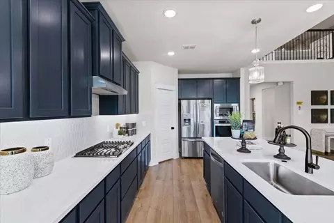 Kitchen - 709 Rustic Ridge Dr, Lavon, TX 75166 photo 3 of 5