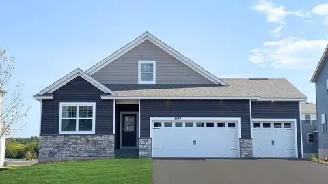 1878 Rainier Dr, Shakopee, MN 55379