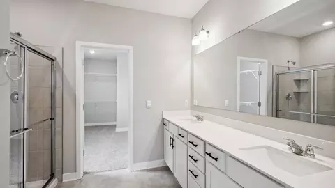 Bath - 1878 Rainier Dr, Shakopee, MN 55379 photo 1 of 1