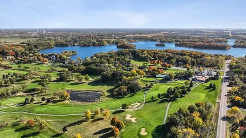 View/Area - 1878 Rainier Dr, Shakopee, MN 55379 photo 2 of 4