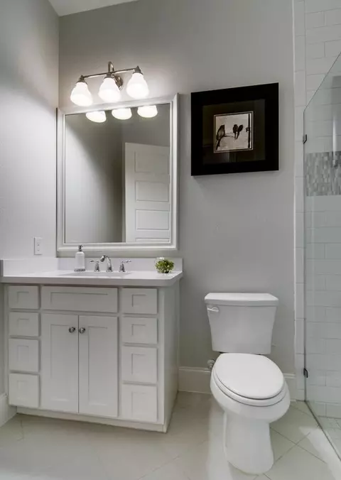 Bath - 2012 Rangeland Way, Argyle, TX 76226 photo 5 of 6
