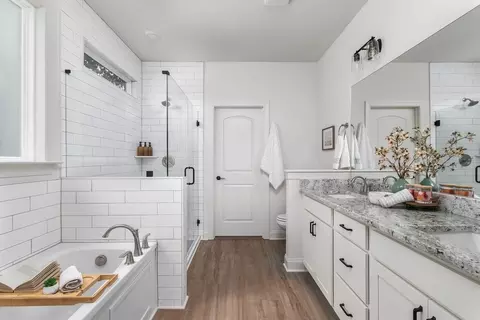 Bath - Fox Gap Ln, Hixson, TN 37343 photo 1 of 3