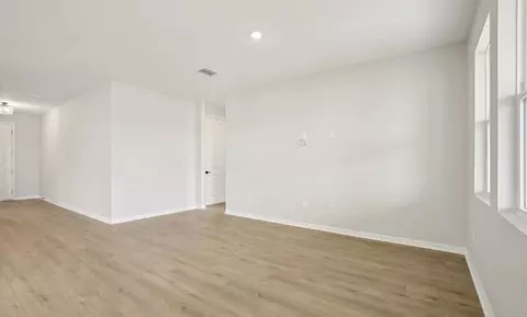 Living - 10160 Hidden Hammock Loop, Parrish, FL 34219 photo 2 of 4