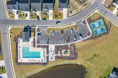 View/Area - 392 Hill Pond Rd, Bluffton, SC 29910 photo 2 of 4